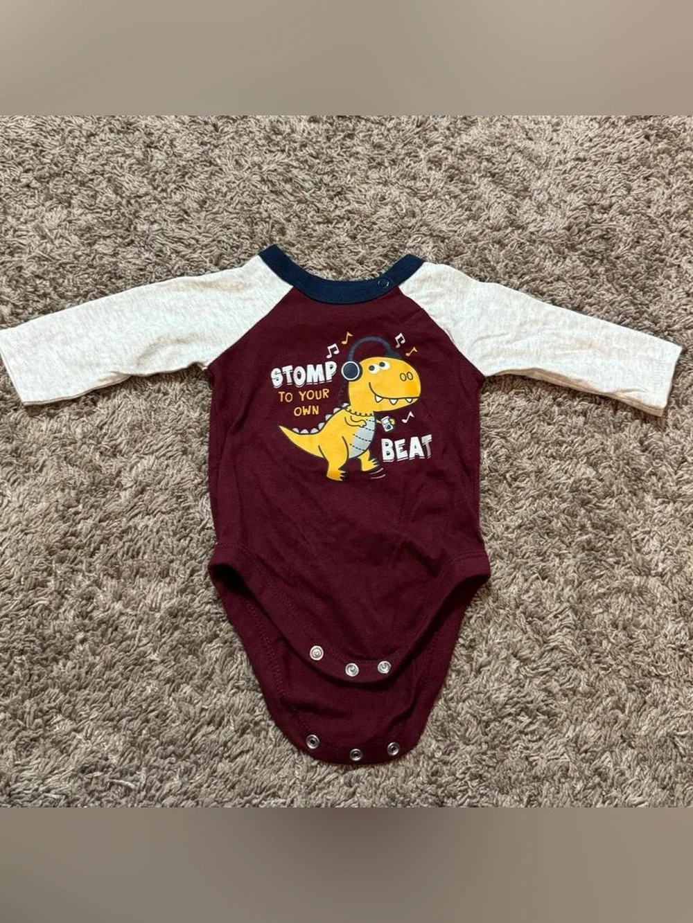 Garanimals 0-3M Dinosaur Baseball Sleeve Baby Bodysuit Stomp To Your Own Beat